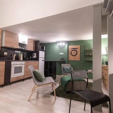 Central Stay Gozsdu Budapest Exteriör bild